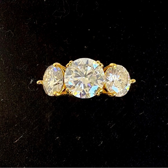 4CT Moissanite 3-Stone Ring | 2CT Center | 14K Gold Plated | Sz 6 | Certificate - Picture 8 of 8